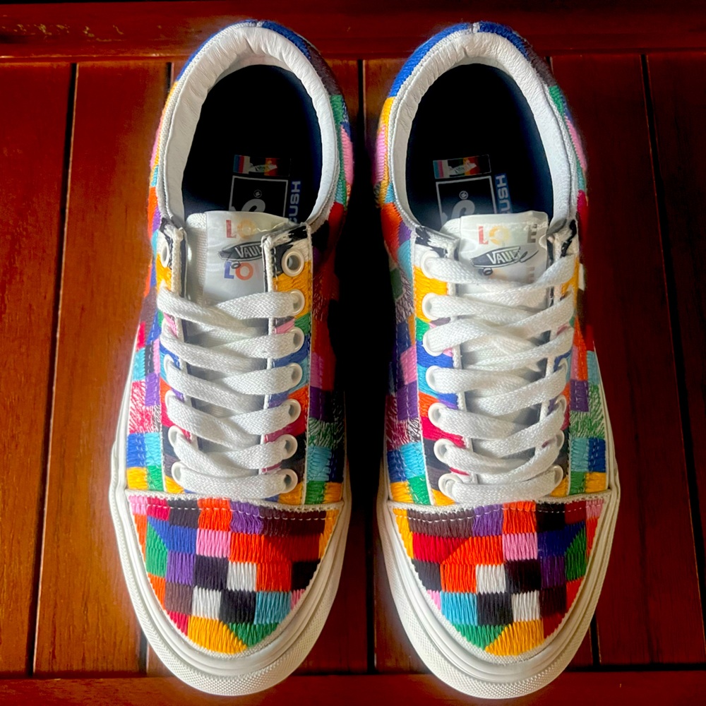 Vans VLT Pride Old Skool sneakers. 8W/6.5M.